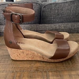 UGG tan leather wedge sandal size 7